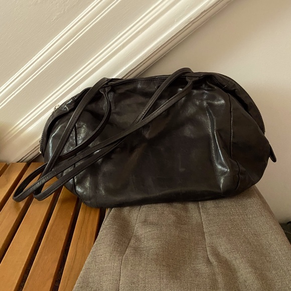Practical minimalist handbag from M8051. Black - Picture 2 of 2